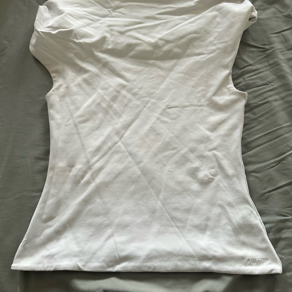 ARITZIA Women's White Top